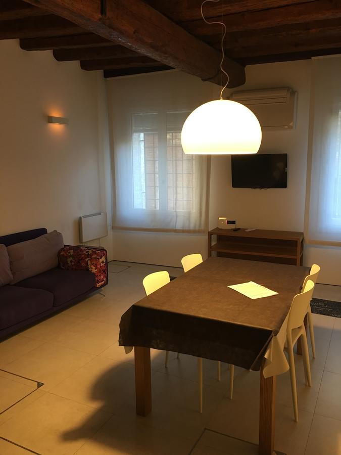 Appartamento Carbona Sconta Venecia Exterior foto